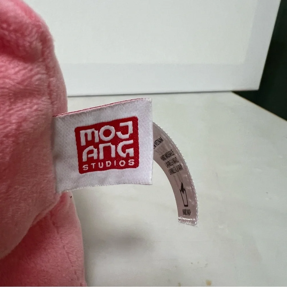 Minecraft MOJANG Studios Pink Plush Pig Toy Stuffed Animal 10”
